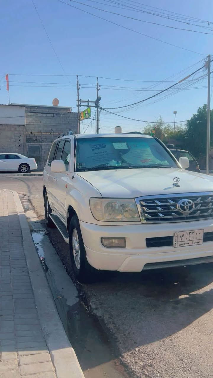 لاندكروز 2006 اصل ياباني محرك كير كارتون 6 سلندر اوتماتيك  تخم تاير حداده كهرباء لايت مع سكن زنون شاشه كأمره خلفيه دوشمه عامه باور دينمو مشط باتري كله جديد اي نقص ماكو بسمي رقم بصره مميز تبريد ثلاث قطع مع ثلاجه اي نقص ماكو بيه ثلاث قطع صبغ فقط جماليه السعر 160 او مراوس حسب القناعه ***********
