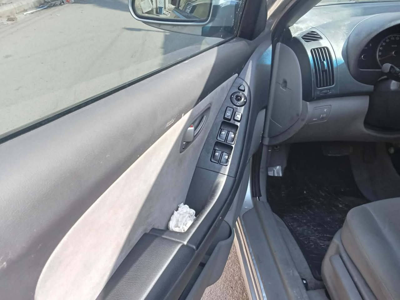 سلام عليكم الانتره 2009 دخول جديد سياره كاترون كير مكينه جدد حداديه جديده تخم تاير ويلكب جدد اي نقص ما بيها تبريد ثلج مكينه 1600 انسه صرف لف راسك ونام سياره تخبل ربع ما ذب عليها زيرو لبيع او الامراوس سعر 45 وبيها مجال مكانه بصره رقم لهاتف ***********
