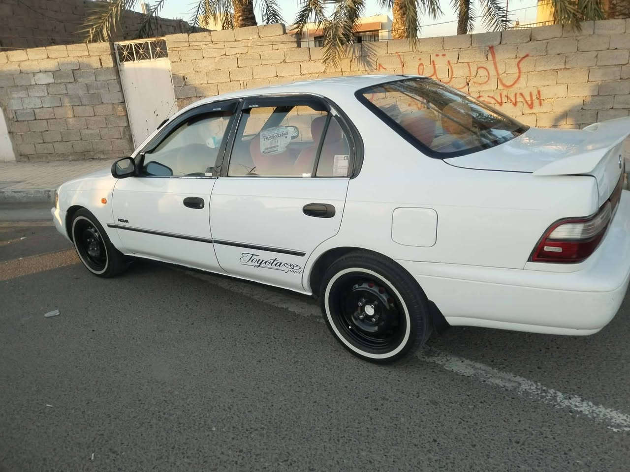 كورله موديل94
1رقم بغداد بسمي تحول
 مباشر
2 بلاديه بدور تحوير
3 كير وتو ماتيك
4 مكينه 1500 مكينه جديده مال كصه
5 تخم تاير جديد
6  مكفوله من صبغ
7 كهرباء كله شغاله
8 تبريد بس الكمبريسر نقص

مكاني الفلوجه
سعر53 بيه مجال بسيط
***********
