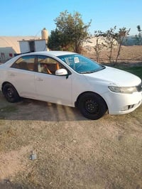 سيراتو موديل 2011 صبغ حزام  بسمي تحويله ثانيوم.  85 وبيه مجال مكاني صو...