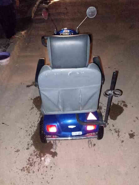 السلام عليكم عربانه معوقين جديده لوك بطارات كبار 60 امبير كولهه جديده استخدام قليل *********** مكاني بغداد سعر 500 بيهه مجال قليل
