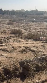 حي السجاد • ٤٠٠م • ٢٠٠م عن التبليط