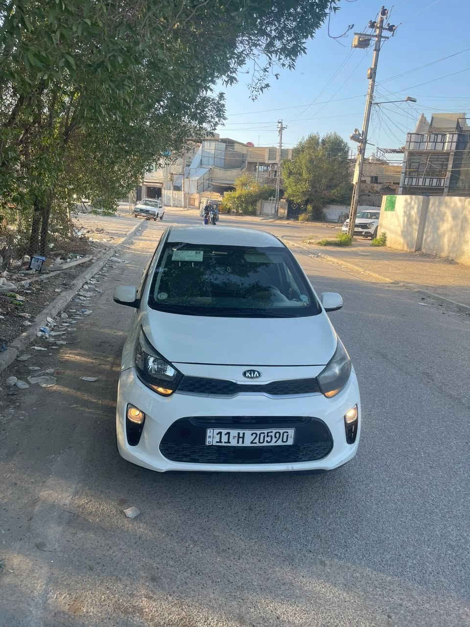 سلام عليكم  كيا بيكانتو 2018 سياره بيها صبغ صفحه وجاملغ ايسر وبنيد سياره باسمي شخصي جاهزه من كولشي واي نقص مابيها بيها بارد بالقماره العنوان بغداد السعر ٧٨ للاستفسار ***********
