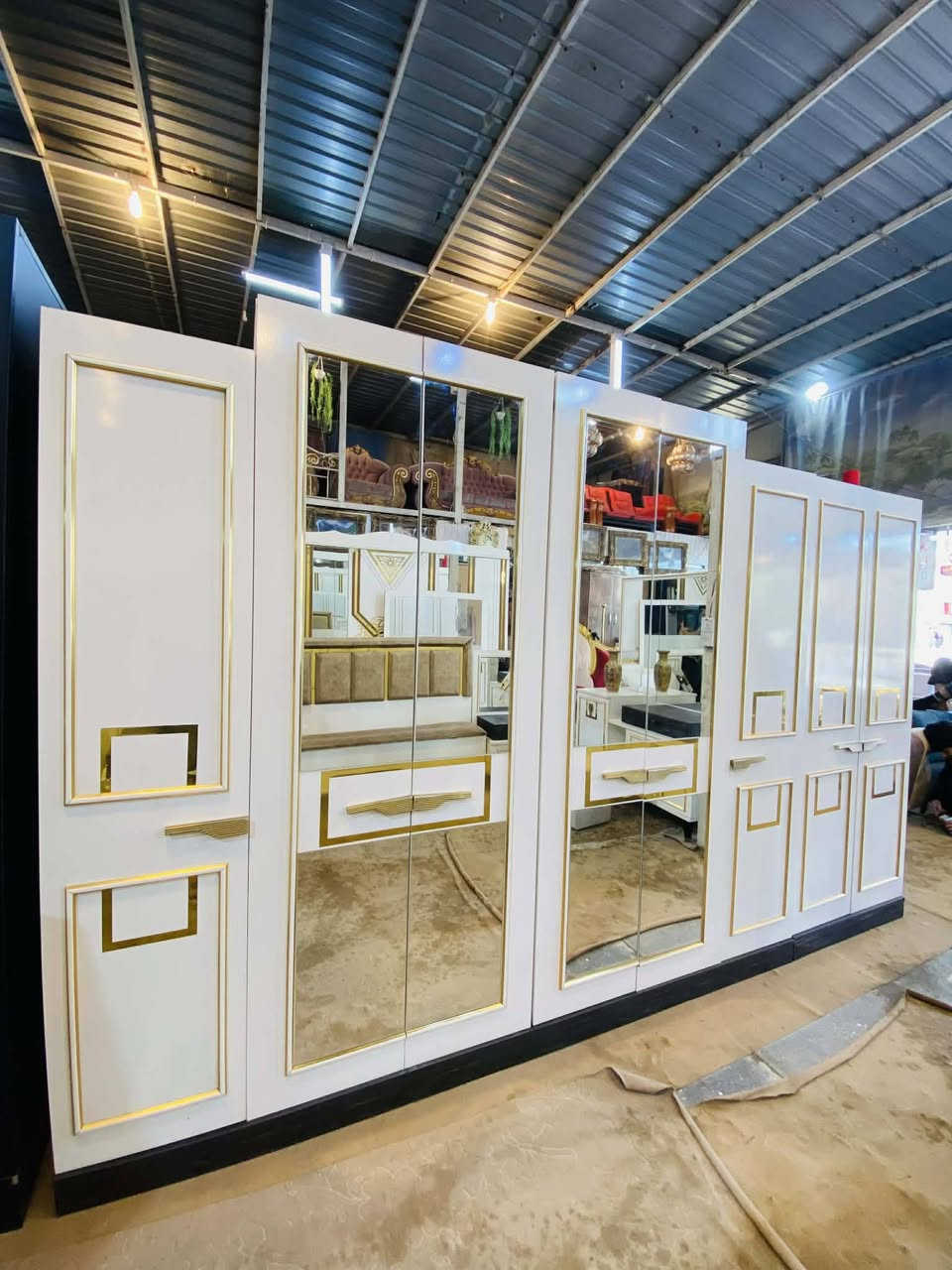 غرفة نوم تركي مستعمل
تتكون من 👈 9 👈 قطع 
نضافة فول 💯/💯🥰
نضام ابوب 8 باب 
سرير مخزن 
السعر 👈950👈ألف فقط 
مع نقل وشد داخل بغداد مجاني


**إذا كنت صاحب هذا الإعلان وتريد حذفه لأي سبب، رجاءا أرسل رسالة إلى الدعم الفني**