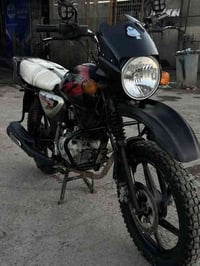 شباب  بوكسر موديل 2021 بدون اوراق كلك كلك مكفولة من سرقة وعشائر نضيفة ...