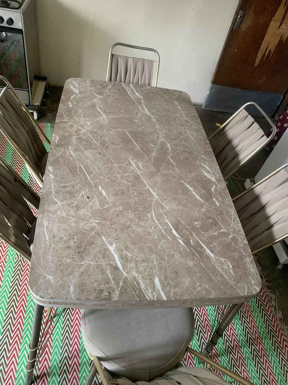 ميز طعام + 6 كراسي نضيف مابيه عيب سعر 90 وبيه مجال كركوك حي النصر


**إذا كنت صاحب هذا الإعلان وتريد حذفه لأي سبب، رجاءا أرسل رسالة إلى الدعم الفني**