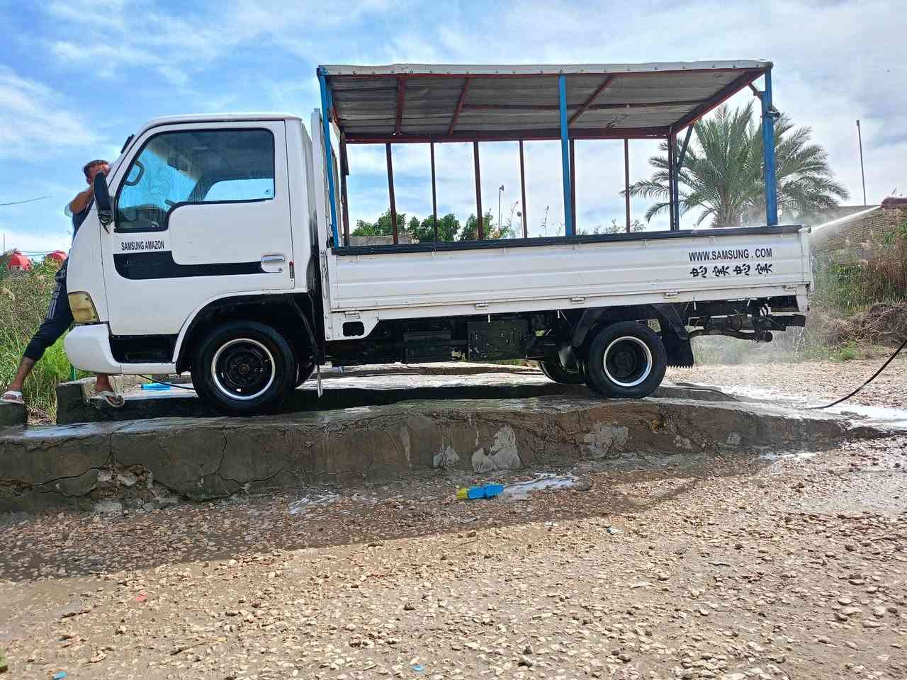 السلام عليكم ورحمة الله كيه سامسونج موديل 2000سنويه ل29السعر 58مكلف بنشر ***********
