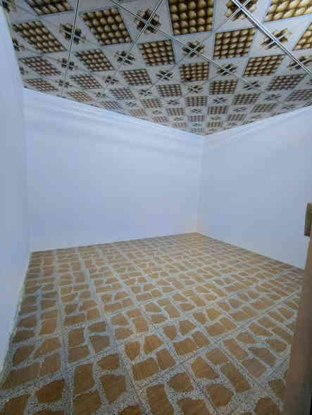 سلام عليكم متوفر بيت للايجار في حي النداء ع شارع ٢٠ المساحه 100 متر نظيف طبعا هوا البيت انباع على المبادره بس تعرفون المبادره تتأخر 4 شهور او خمسه او حتى أكثر بعد حسب الدوله ف اريد مأجر ياجره بهاي المده 5 شهور او اقل او اكثر حسب المبادره بعد الإيجار 300 الف قفل للتواصل على الرقم ***********
