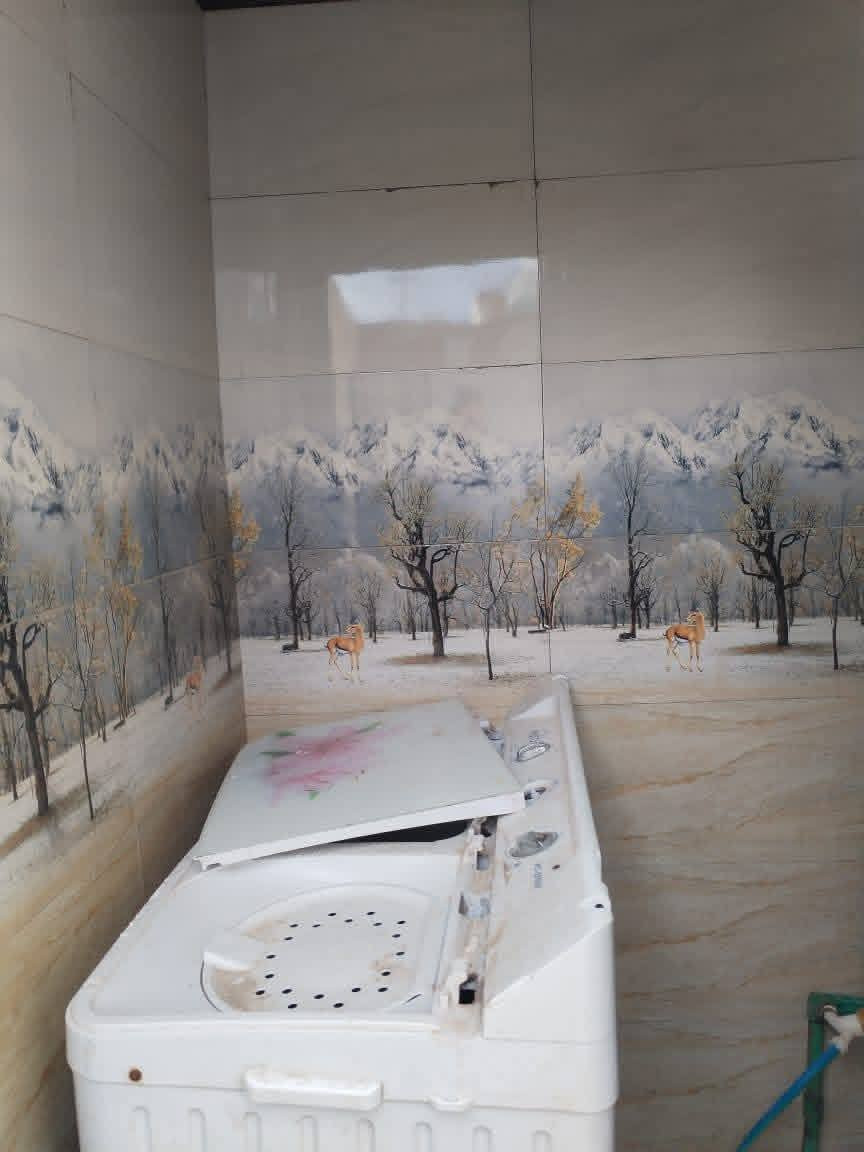 بيت 104متر بيع  سند 25زراعي  موقع حي ميسان قرب سكلت كرعاوي.  بي 2غرف  غرفه3حد سكف  صحيات3 .سعر 25.رقم موبايل ***********
