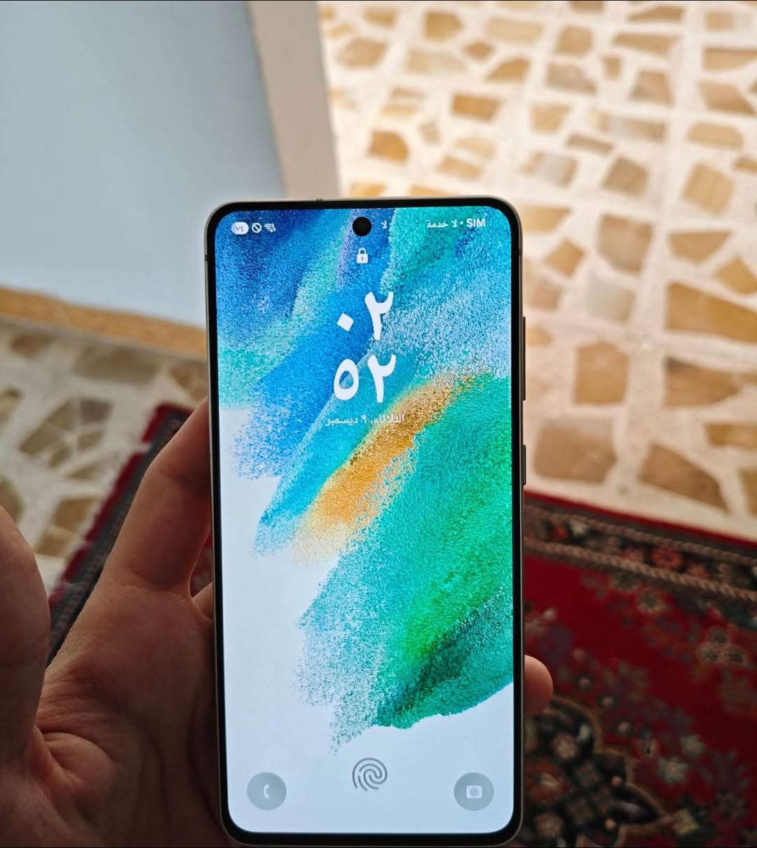 السلام عليكم s21fe 
بي مشكلة بالسيمكارت ما شيتغل 
سعر 270 وبي مجال 
للتواصل / ***********
