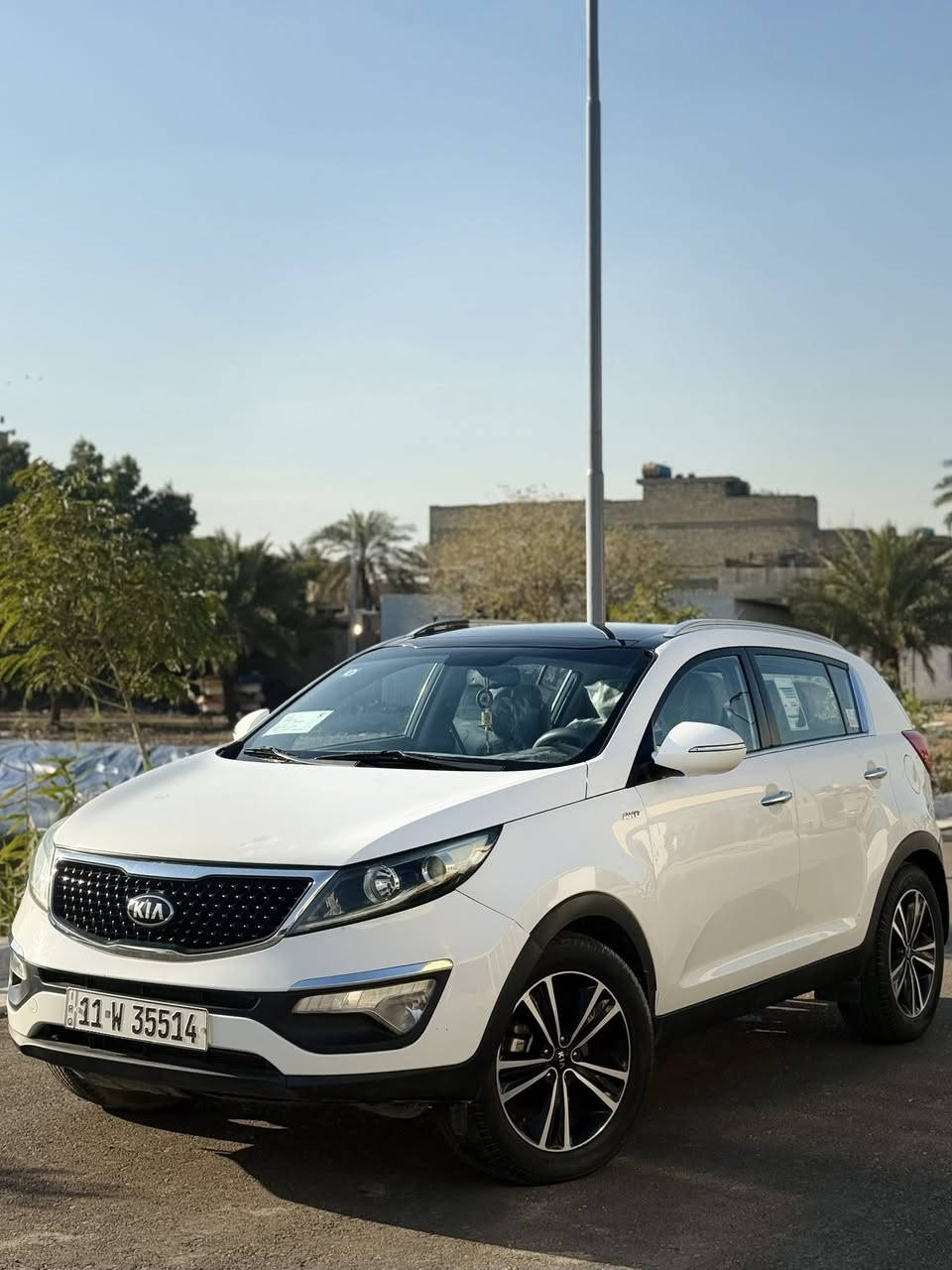 سلام عليكم اتصال فقط!
كيا سبورتج موديل ٢٠١٦ خليجي 
السيارة ماشية ١٣٠ الف حقيقي 
كفاله عامه فقط بارد مثل ما موضح
 بل سونار محرك كير كفاله 
رقم بغداد نكليزي بسمي 
فول مواصفات ماعدا البصمة 
بانوراما 
تحكم استيرن 
بلوتوث
مري شفط 
محرك ٢٠٠٠ دوش 
تايرات تخم كامل جديد
تبريد ثلج
السيارة جاهزة مابيها أي نقص
السعر 163 وبيه مجال بسيط جدا 
مكاني بغداد الشراي يتصل 
***********
