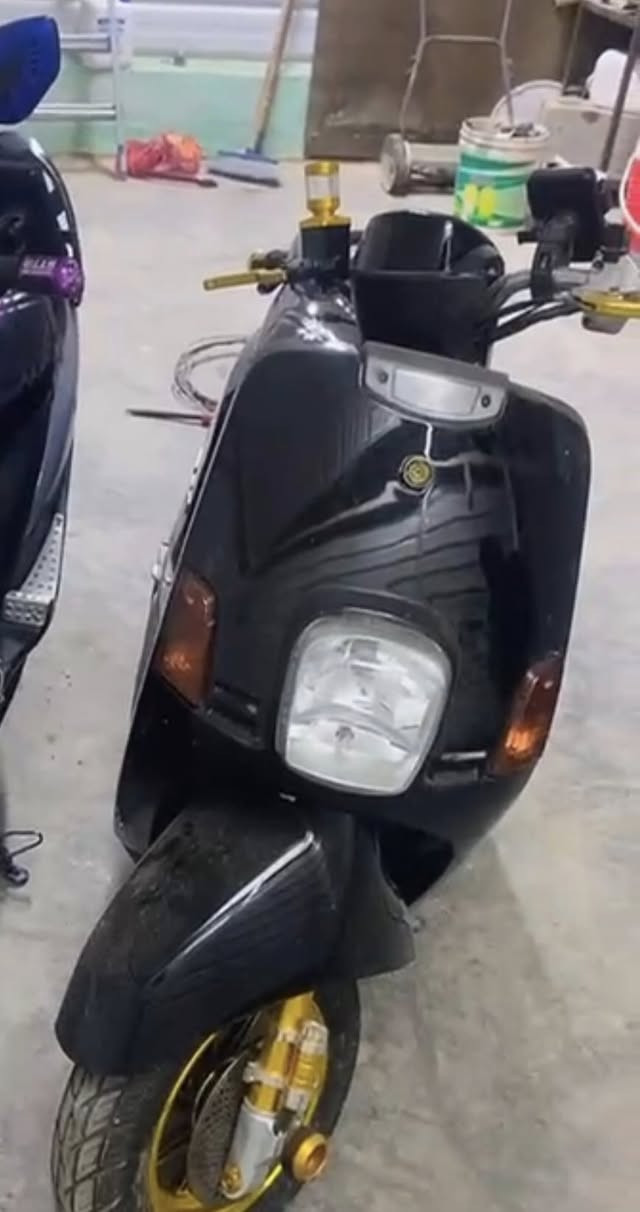 ماكس بوليس للبيع دراجه بيهه خير من الله تزويد دراجه مابيهه نقص دراجه ملف وعقل وضغيره وسوادات كلهه بلاديه دراجه بوشه ٥٥ شلعه ومعدل بيهه كلجات رياضي امامي وخلفي دراجه دك ١٢٠ مكانهه عامريت الفلوجه السعر (700)
***********
