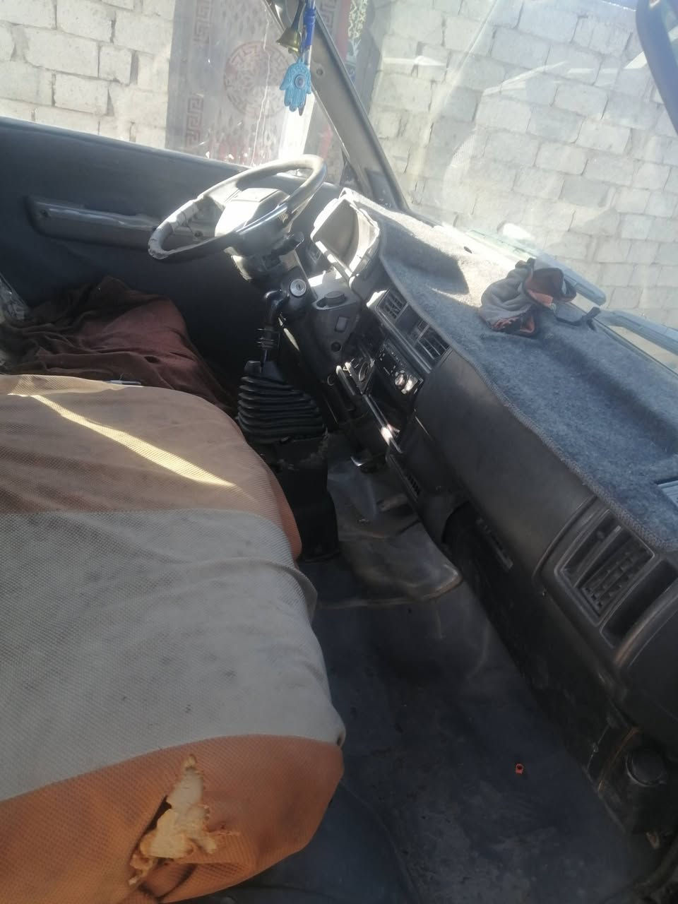 سلام عليكم كيه 94مصفره هيه ومرور سنويه صاقطه راعيه ماندله كير مكينه اكسن مكفوله كشر مابي اي صبغ دوشمه جديد شواصي 3مكفوله بس واحد الكدام معمر سياره مال جناي بس حداديه يعني 60بل ميه بابل موجوده سياره ورقمه بابل ***********
