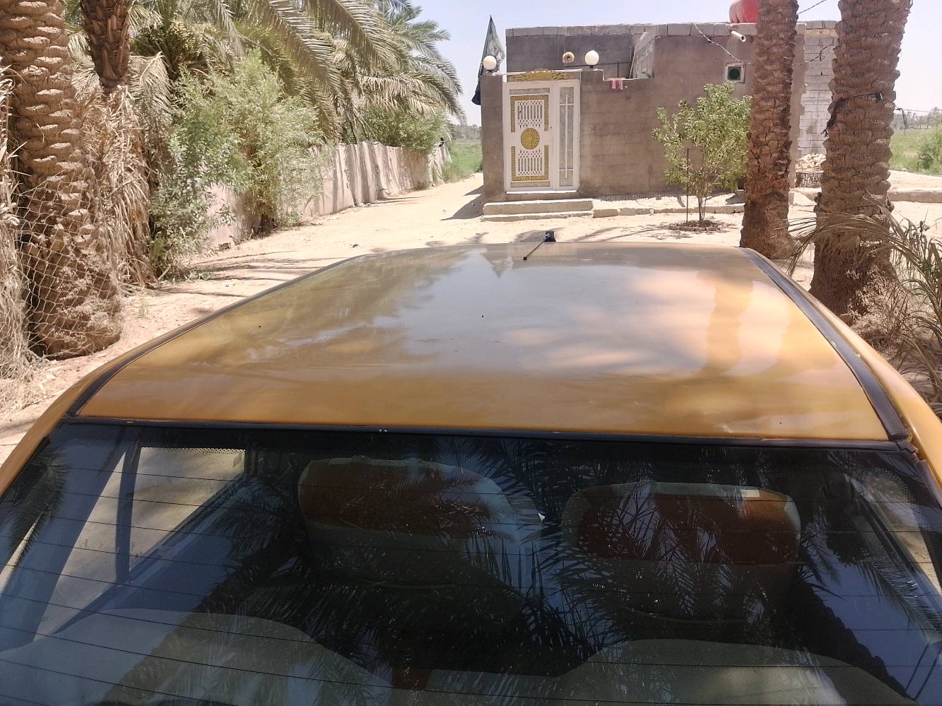 سايبه لبيع مديل 2013 سنويه اله 27
سياره انضف من صوره  تخم تاير جديد   كهربايات كلها شغاله تبريد بس غازز

مروحه حداديه نضيفه السعر 22 بيها مجال مصفره هيئه وغرامت رعيه يمي نفس مكان نجف ابو صخير مناذره 

رقم الهاتف ***********
شنو موديل السيارة بالضبط؟ يعني شنو الاسم/الفئة إذا تعرفه، وشنو نوع المكينة والقير؟: 
2013 مكينه وكير حلوات
المصفره والهيئة والغرامات: شكد تأثيرها؟ وهل أكو رش/سمكرة/ضربة بالهيكل أو الشاصي؟: 
مصفره هيىه وغرمات 
السعر 22 مليون: بيه مجال للنقاش لو نهائي؟ وشنو أقل شي تقبل بيه؟: 
22 بيها مجال
وين موقع السيارة بالتحديد حتى المشتري يگدر يفحصها؟: 
النجف ابو صخير مناذره 