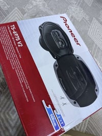 للبيع اصليات غير مستخدمات زوج سماعات pioneer 500w اصليات اني كاصهن ودم...