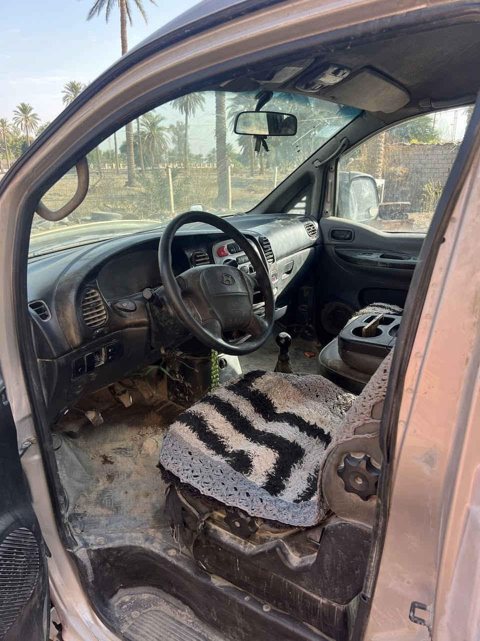 سلام عليكم استاركس مديل 2006 رقم بابل صدامي تحويل مباشر مطلوبه هيه 3 ورقات محرك وكير وكسن مكفولات الشاصي بي تعمير اليمنه الصفحه الطويله بارد فقط بور عاطل السعر 35 وبيها مجال ***********
