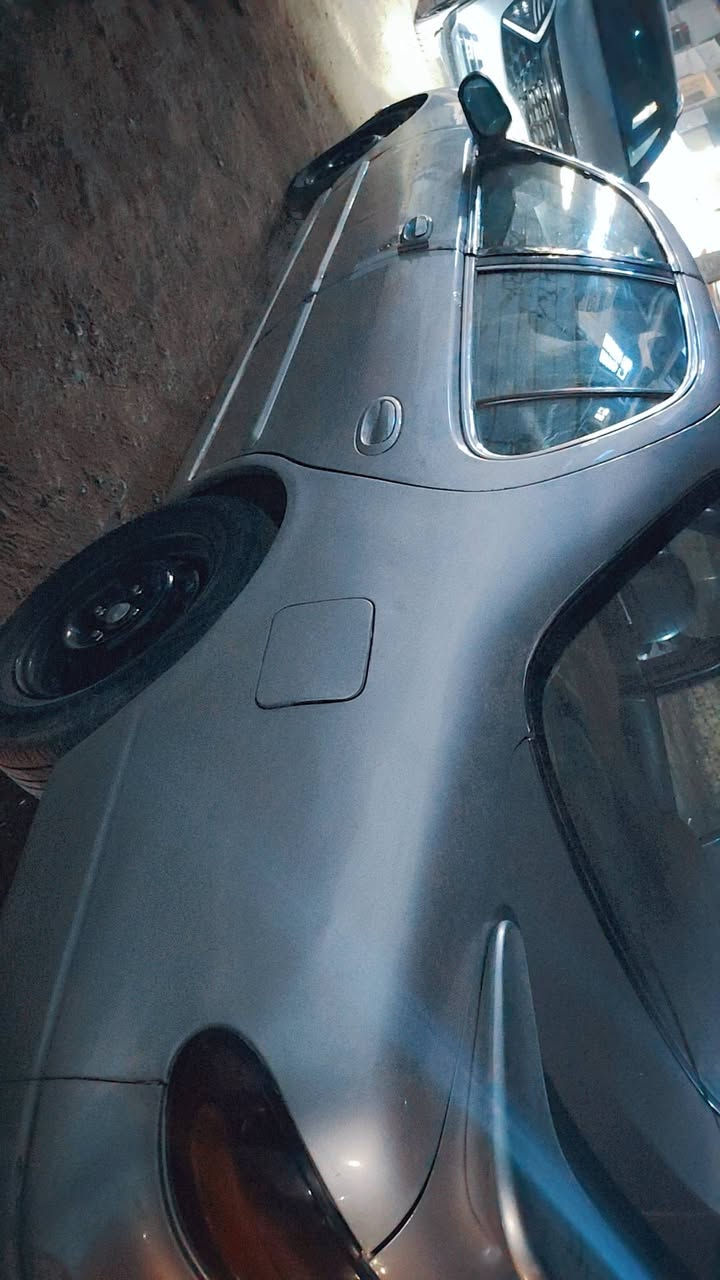 سلام عليكم نيسان التيما موديل ٩٣ محرك ٢٤٠٠ سياره جاهزه صدر كير محرك تبريد جاهز جيب وياك فيتر خبير وفحص سعر ٣٦ مكان بغداد ***********
