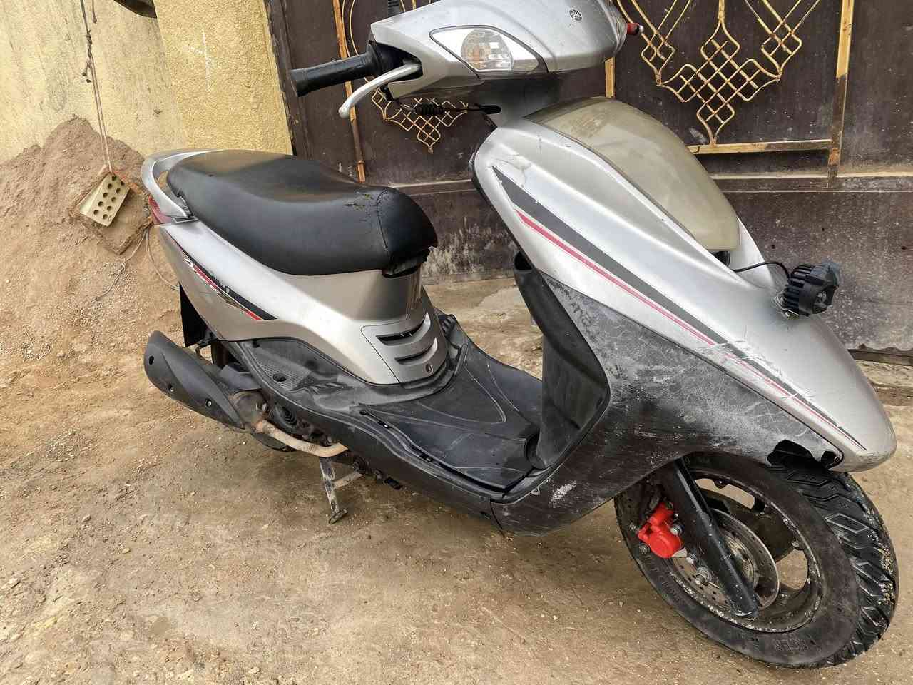 بريز للبيع دراجة كاملة ماناقصة شي خير من الله رايدة ب700 وبية مجال ***********
