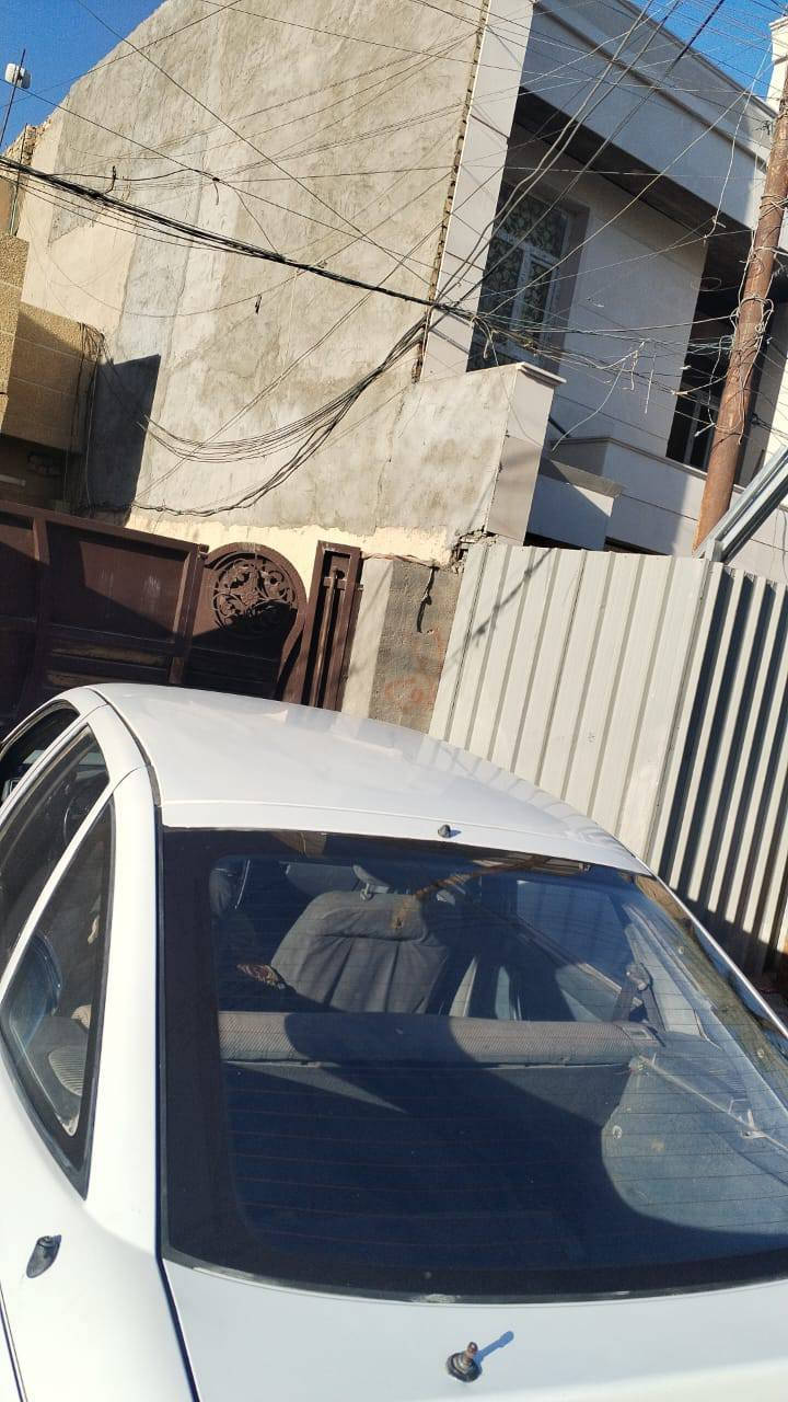 سلام عليكم وبل فكتره لبيع موديل ٩٠ رقم بغداد دولي كير ومحرك متاز مكان سياره بغداد سعر ٢٤ وبيهه مجال حك لجيه ***********  ***********
