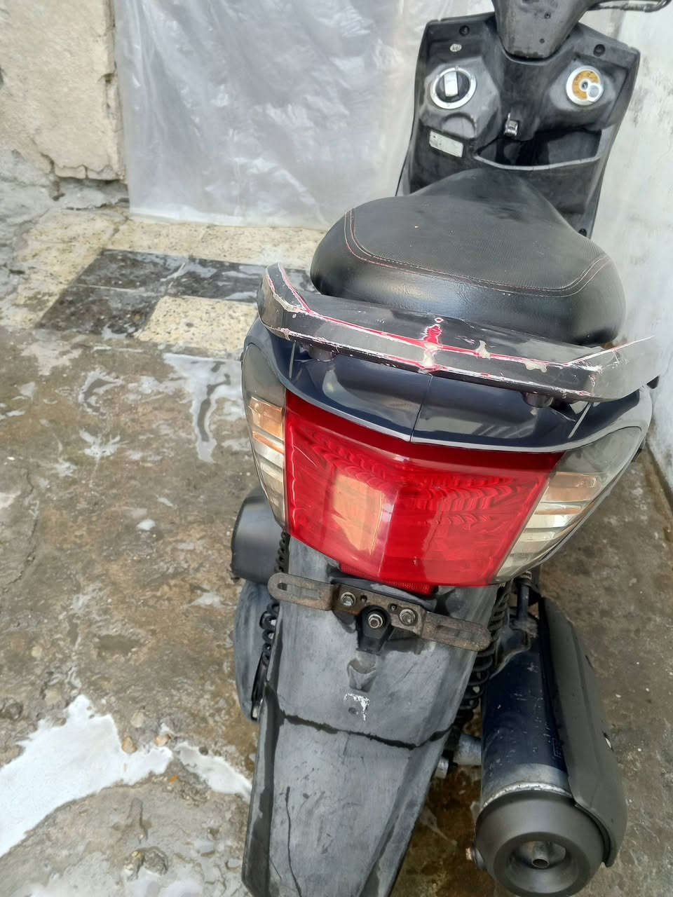 السلام عليكم هاي دراجه سكنس فحل للبيع الشراي يتصل ع الرقم ***********
