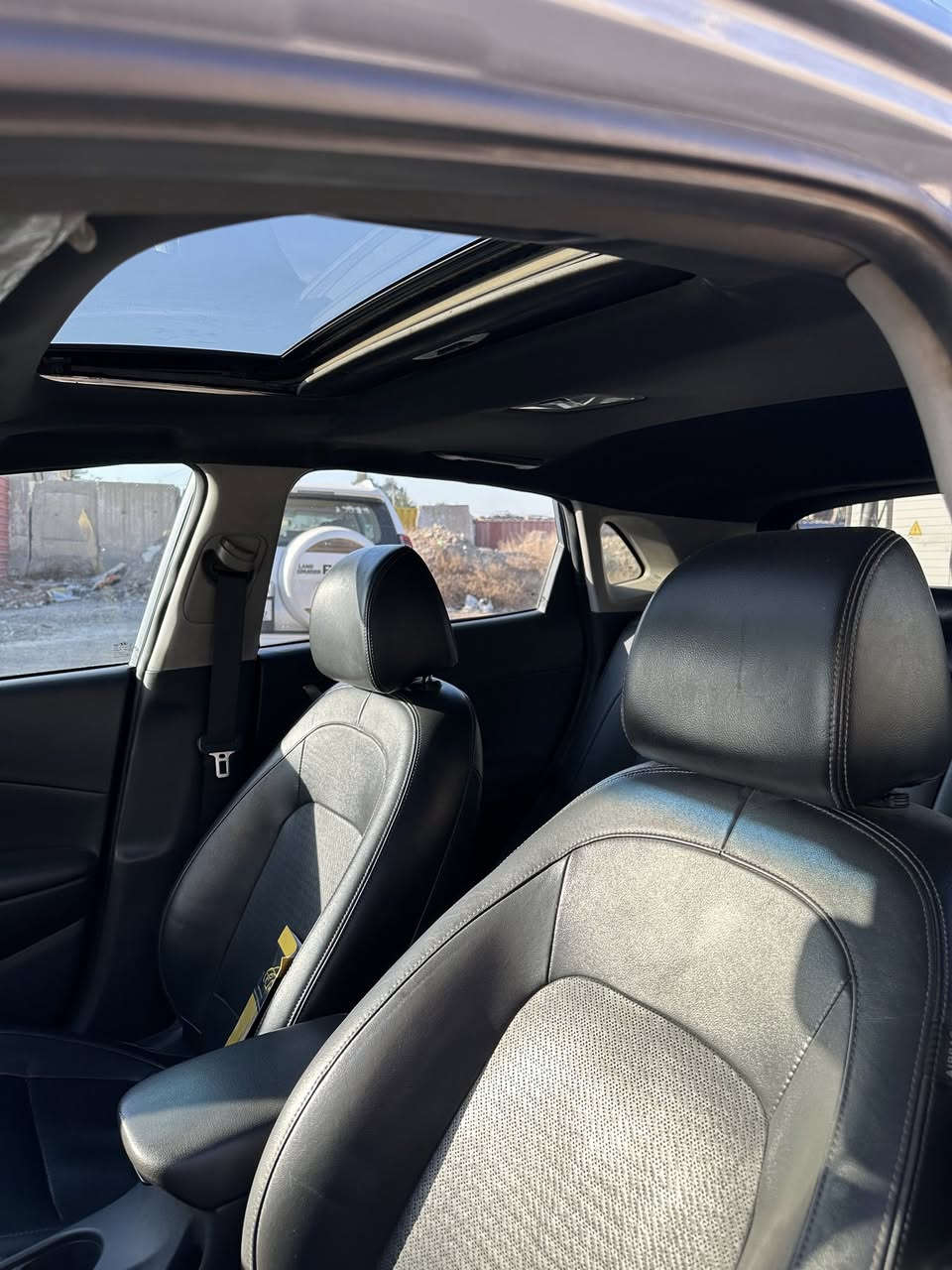 السعر 113 قفل السلام عليكم كونا 2021 فول موصفات بدون ايرباك مكاني بغداد رقم بغداد ماشيه 75  السياره نضيفه جدا تبريد صدر تخم تاير كله جديد السعر113 قفل بيع مستعجل ***********
