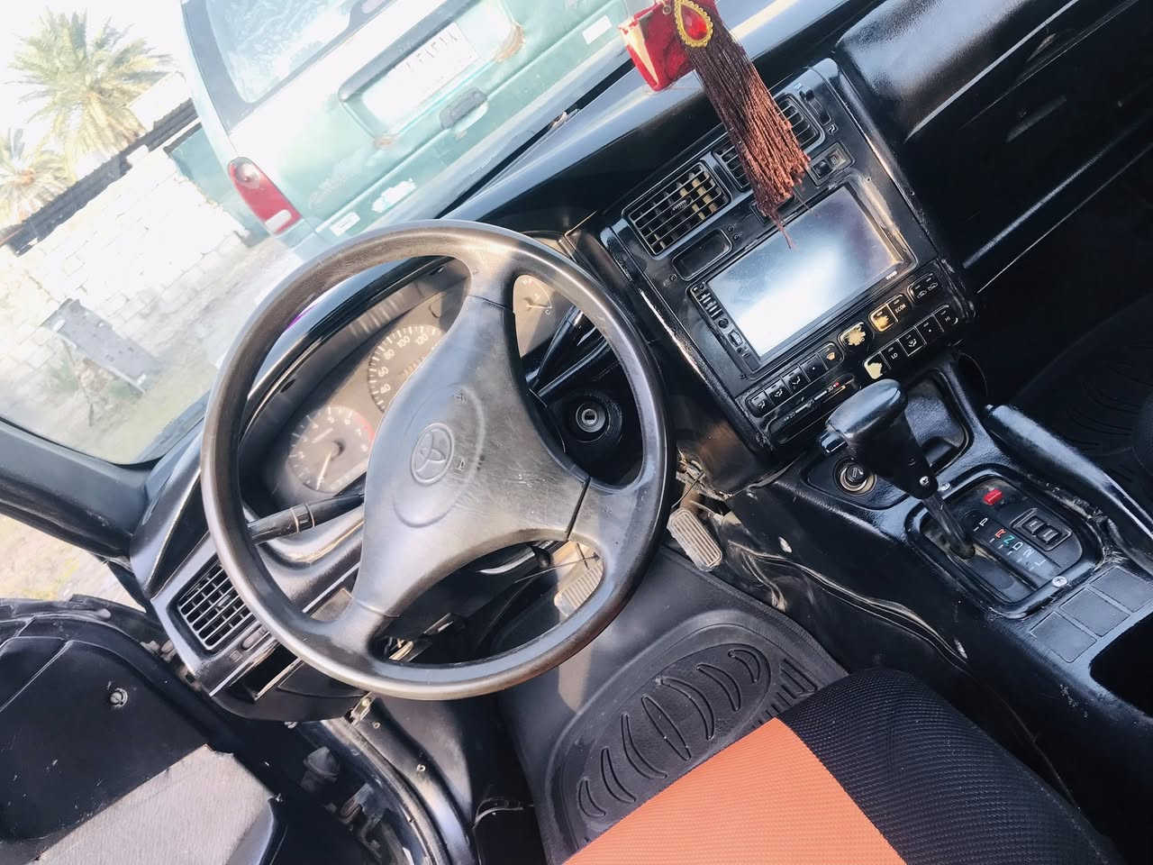 السلام عليكم
فرخ بطه فحص صلاح الدين موديل ٩٣ شرط التحويل
محرك كير شرط ✅
تواير كدام جديد والخلفي نص عمر✅
جوم كهربائيه ✅
كامره ✅
دوشمه وارضيات جديده✅
دهن محرك كير بور كله جديد✅
درايم شفتات بلكات نوزلات كله جديد ✅
السياره مصبوغه عام
السعر٣٤ وبي مجال 
***********
