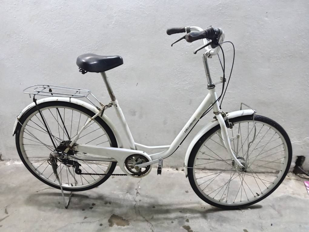 بايسكل ياباني حجم 26 گير وحساس جاهز السعر 80 عنوان كركوك روناكي سايدين الرقم *********** كركوك, العراق
