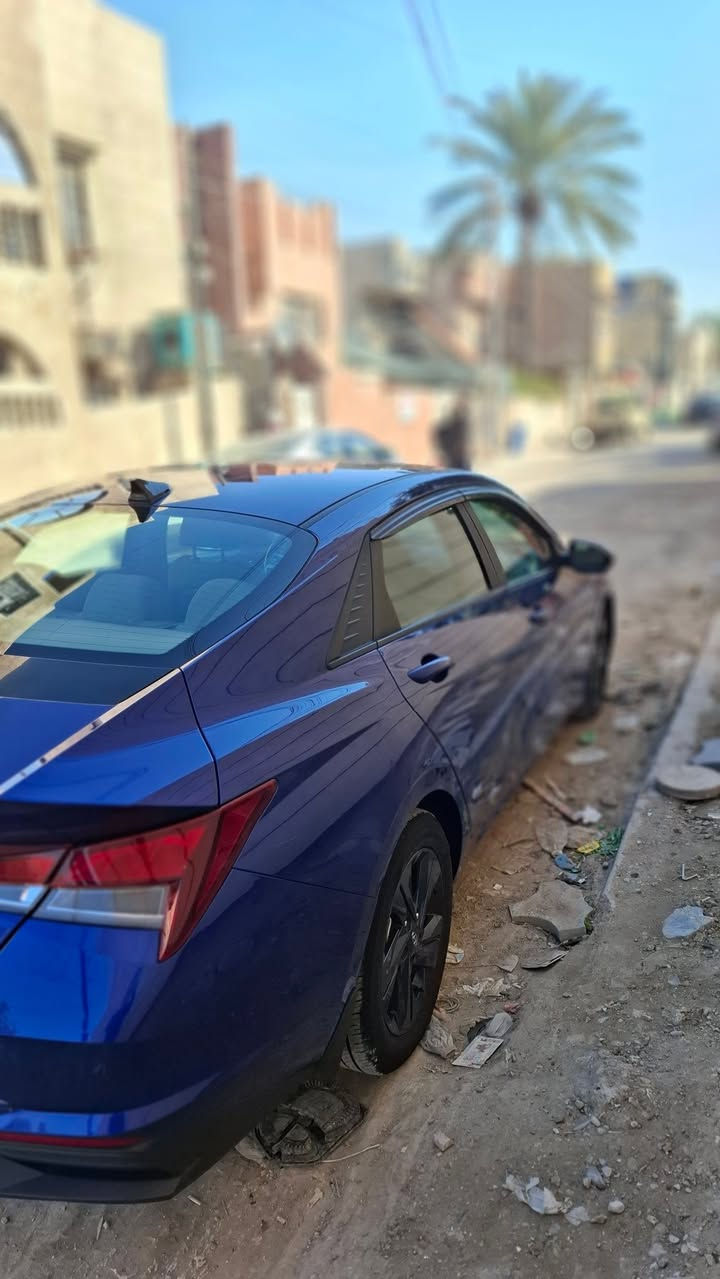 هونداي النترا 2022 حادث فقط البنيد بدون لا دواخل ولا اي شي بيها صبغ من امريكا الجاملغ الخلفي والباب الوره السايق ميبينن ابد اله سونار سياره نظيفه جدا جدا 
مواصفات/ بصمة تشغيل/ بصمة ابواب
تشغيل عن بعد/ رادار امامي جانبي خلفي
تبريد شاشه منفصل/ شاشة عطلات 
صندوق ينفتح عند الاقتراب/ نقطة عمياء 
تحديد مسار/ تحكم استيرن فول 
شاشه+ كامره دواره  مانع انزلاق 
لد نهاري/ ويل كب اسود/ اكروز سرعه 
ثلاثه انظمه قياده/ محرك 2000 دوش
الكير مبدل AT المرغوب
ماشيه 39 M 
رقم بغداد 
حي اور
السعر 134$
***********
