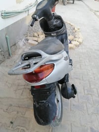 دولفين ياباني كهربائيات شغاله شاصي مكفول السعر 300 07882263334
