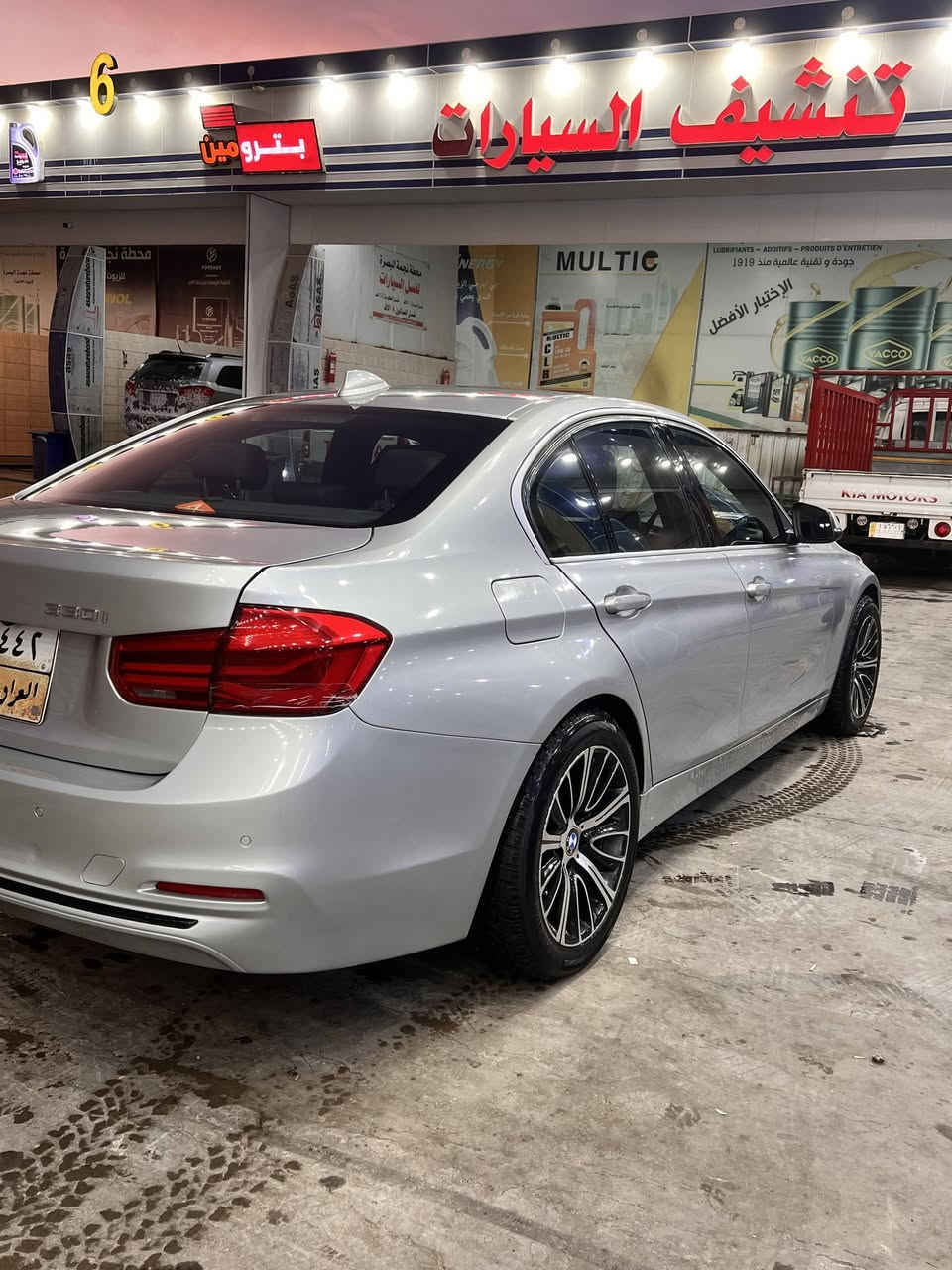 Bmw 330i 2017 للبيع

محرك 4سلندر 2000 تون توربو  B48

گير 8 نمرة 

5 أنظمة قيادة 

گير +محرك مكفولات 

سرعة وانطلاقة صاروخ بنفس الوقت اقتصادية

الحادث والمواصفات بالصور 

لغود وشواصي مكفولة

السيارة جاهزة 

السعر 145 وبيها مجال 

***********

