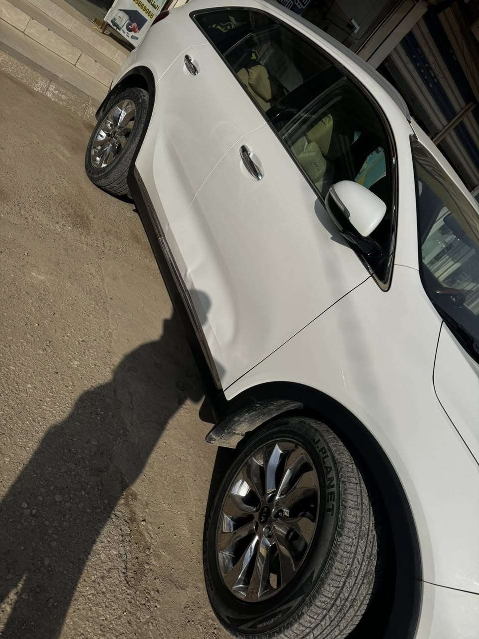 سورنتو 2018
السياره خليجي مكفوله كفاله عامه عده ملاحضات بسيطه 
السياره نضيفه حيل مال جناي وجانت يم دكتور جامعي 
السياره ماشيه 104 الف حقيقي شرط الفحص 
داخل لونين 
بصمه
كشنات جلد وكهرباء 
صندوك كهرباء 
سعر السياره 240 وبيها مجال للشراي وحك الجيه هم واكع
ترهم مراوس جيب 2014
مكانها بعقوبه ديالى 
***********
