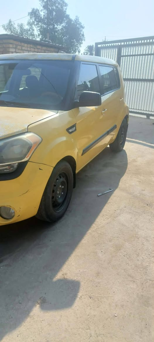 سلام عليكم 
سياره صول 
موديل 12 
رقم انكليزي
سعر 70 وبيه مجال لشراي 
سياره جاهزه من كلشي 
رقم هاتف ***********
رقم هاتف ***********
