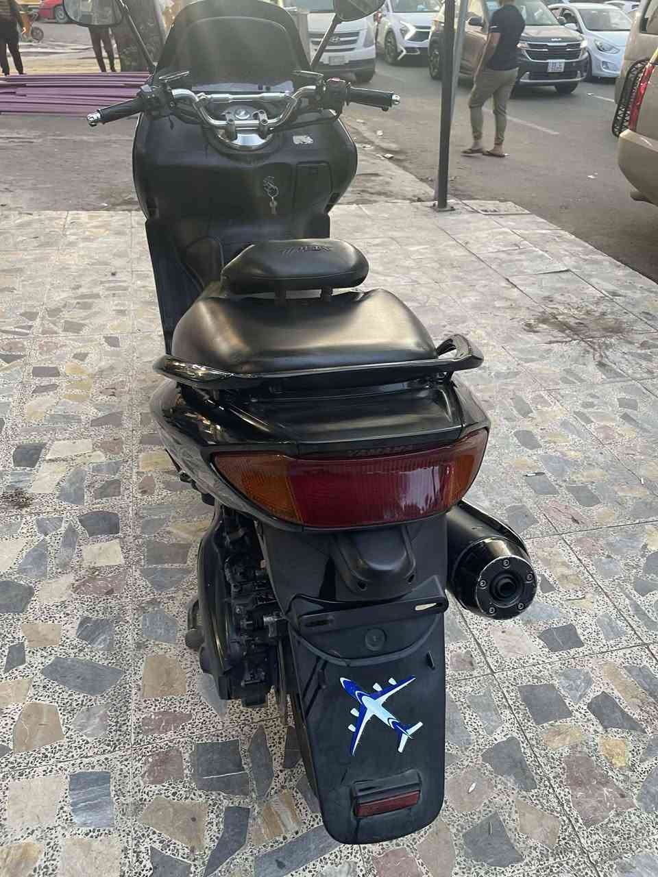 سلام عليكم دراجه تي ماكس 2007 نضيفه ومكفوله بيه صوت مال فايبرات كلج جيب فيتر وافحص سعر 16 ونص وبيه مجال تواصل على هذا الرقم *********** مكانك بغداد الأعظمية
