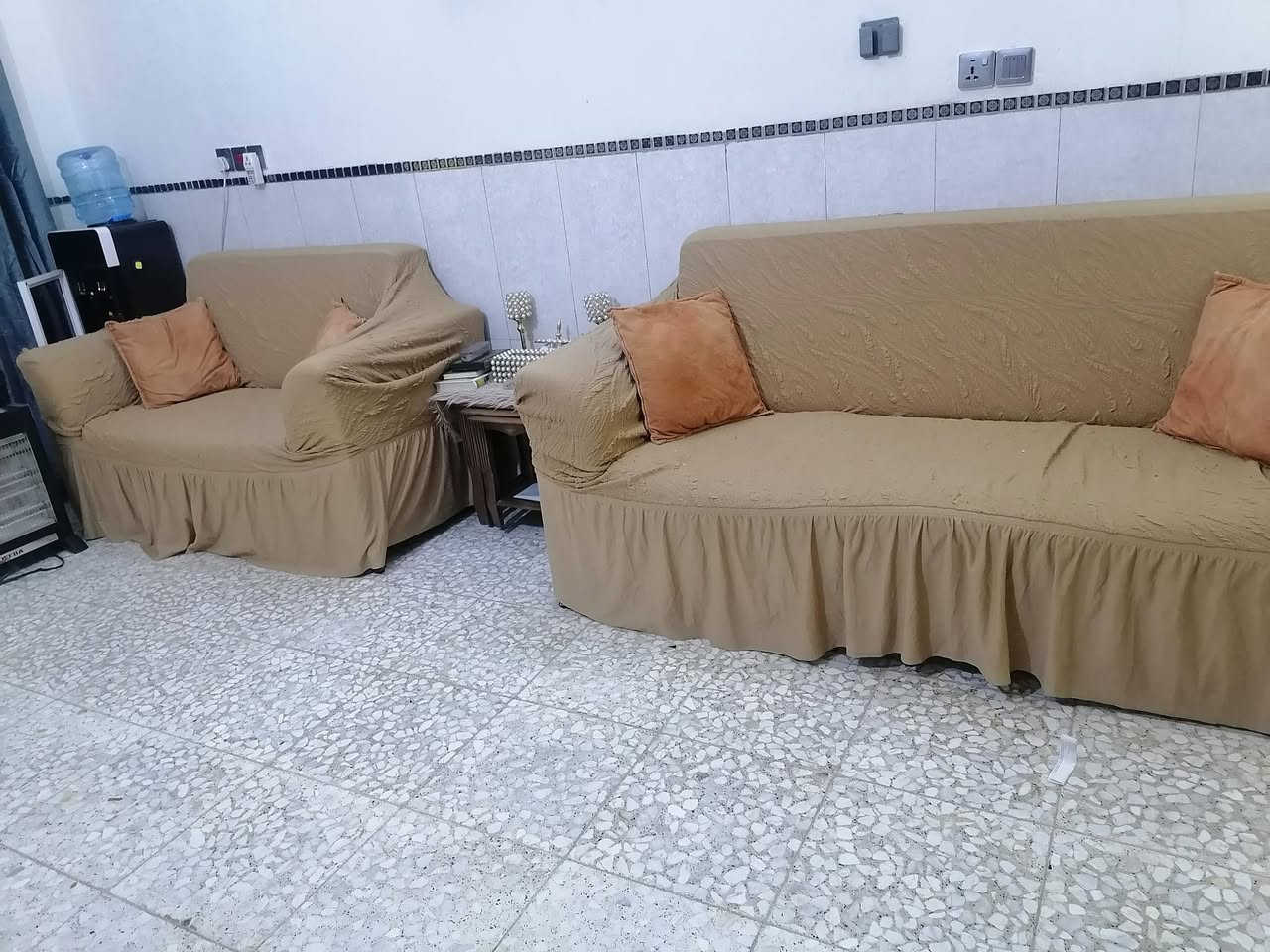 نص تخم ٥مقاعد نظيف مع تلبيسه السعر ١١٠ وبي مجال قليل العنوان ام الكبر والغزلان


**إذا كنت صاحب هذا الإعلان وتريد حذفه لأي سبب، رجاءا أرسل رسالة إلى الدعم الفني**