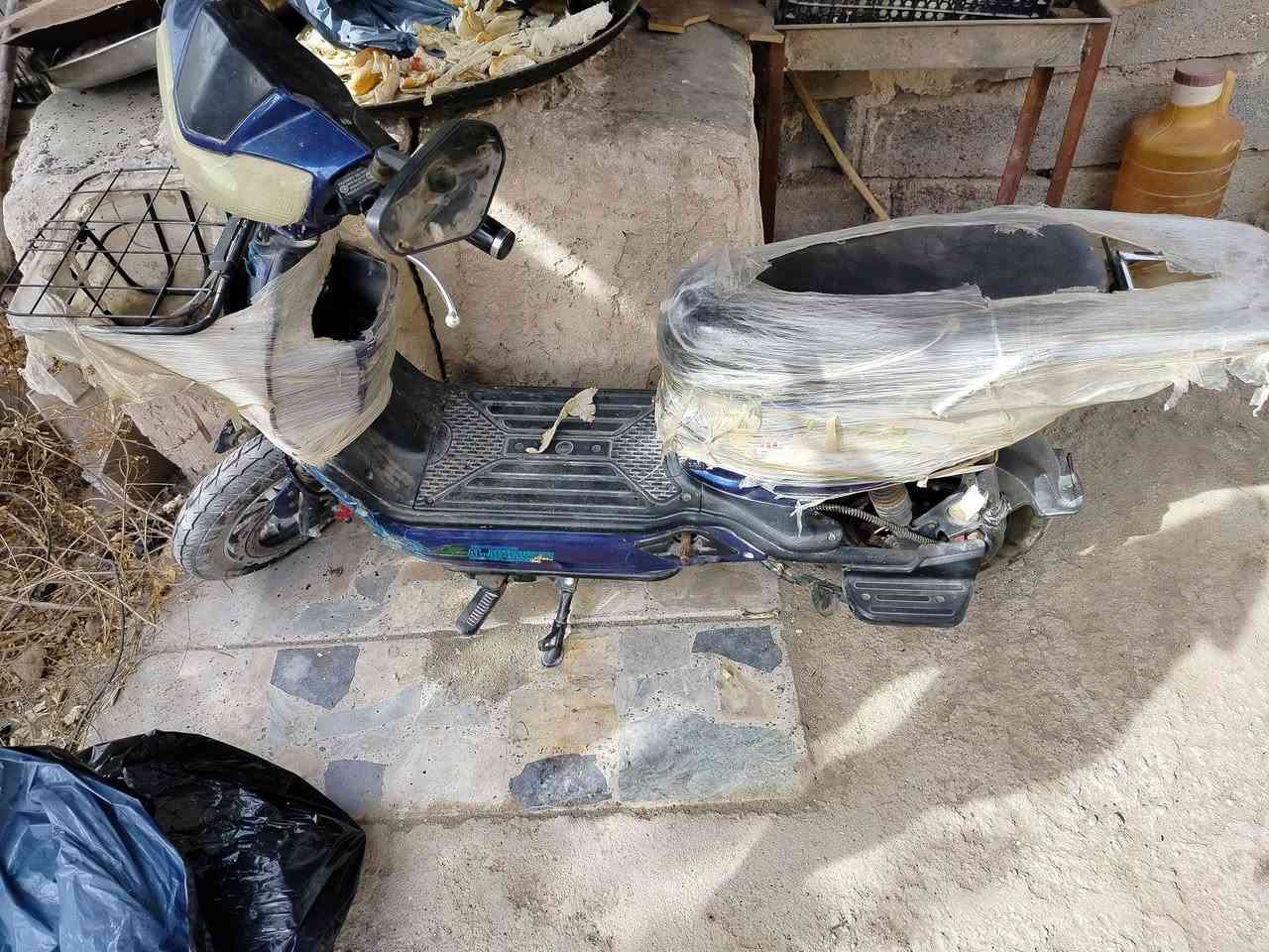 موطور شحن للبيع السعر 275 وبي مجال للشراي بطاريات جديده فقط مبنجر التاير الخلفي ابيعه عله حطته


**إذا كنت صاحب هذا الإعلان وتريد حذفه لأي سبب، رجاءا أرسل رسالة إلى الدعم الفني**