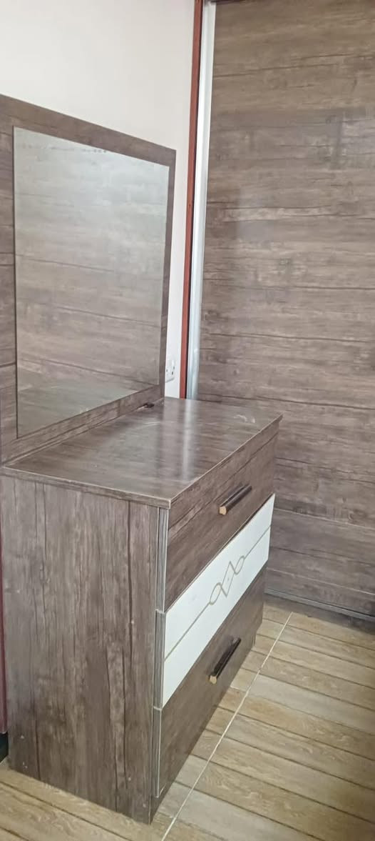 السلام عليكم غرفة نوم للبيع اتصل ***********
