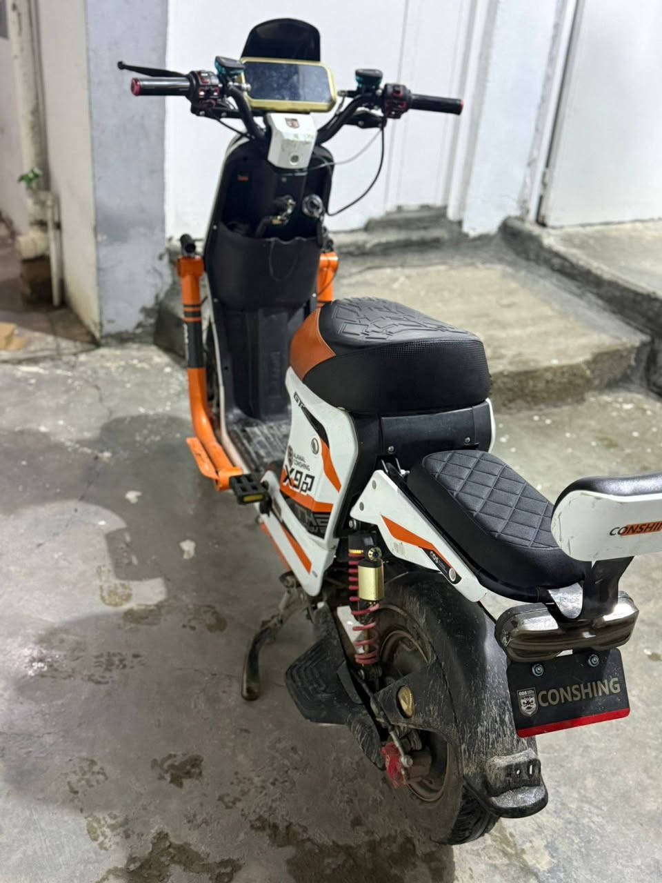 السلام عليكم 
بايسكل شحن للبيع 
X900 
موديل 2025
السرعة 109نشاط فول 
صويج بلوثوث عالي ناصي بصمه 
السعر 375الاف وبي مجال قليل 
مكاني كركوك قادسية الأولى قرب محطه الطاهر 
رقم الهاتف ***********
5بطاريات دبل بشرط
