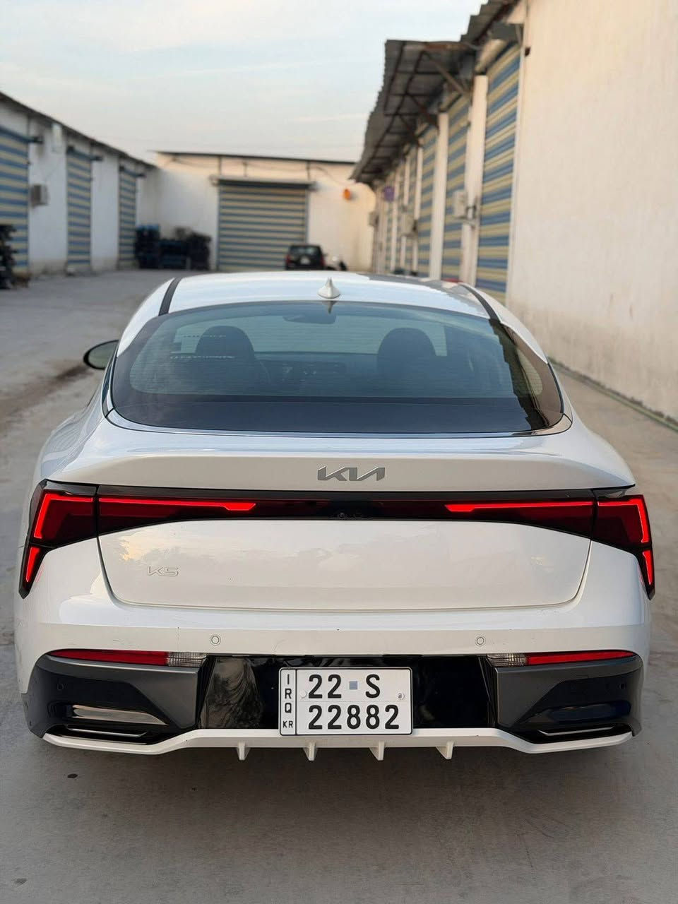 كي فايف 2025 ابيض 

محرك : 2500 تنفس طبيعي 

وارد اميركا 

بعدها زيرو عداد مشي 11 الف 

مواصفات LXS

1_بصمة 

2_ تشغيل عن بعد 

3_ بصمة ابواب مع ترحيب 

4_ بصمة جنطه 

5_ لد امامي خلفي مع عدسات زنون 

6_ حساسات 360 درجة مع اوتو ستوب 

7_ رادار امامي مع كامره 

8_ رادار خلفي مع كامره خلفية 

9_ رادار جانبي ونقط عمياء 

10_شاشه متصل ديجتل 

11_ شاشه تبريد ومسجل متصل متغير 

12_منافذ شحن خلفيه 

13_اطفاء ذاتي اقتصادي عن التوقف 

14_ سايد بريك كهرباء 

15_اوتو هولد 

16 _ تغيير مودات القياده 

17_مانع انزلاق 

18_ شاشه حجم كبير تدعم كار بلي 

19_ فول قياده ذاتيه مع فول تحكم ستيرن 

مرقم اربيل كامل دخول جديد وتحويل مباشر 

حادث سياره بل منشور بدون دواخل شرط

بدون دواخل شرط 

شواصي لغود مكفولات 

العنوان : بغداد الدورة 

السعر 185

استفسار : ***********
