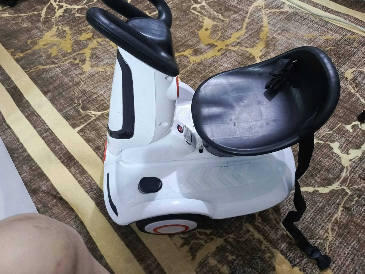 بعده جديده لبيع وعلى الريمونت على شكله يده تحكم بيها كلهن شغالات صوت واغاني سعر 40 الف استفسار ***********
