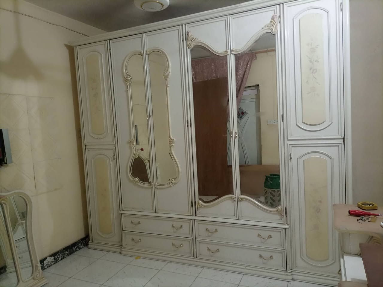 غرفه نوم للبيع ب 300 وبيها مجال مكاني جسر ديالى


**إذا كنت صاحب هذا الإعلان وتريد حذفه لأي سبب، رجاءا أرسل رسالة إلى الدعم الفني**