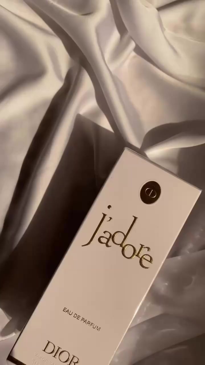 💛 J’adore by Dior 💛
‎عطر أيقوني يجسد الفخامة والأنوثة 🫦
جادور… عطر بفوحان يأسر الحواس من أول لحظة، وثبات يدوم من الصباح حتى آخر السهرة🫢🤍
المنشأ فرنسا الاصلي🇫🇷
 
علقـي بـ تـم وتعـاي خـاص

#اكسبلور #فولو #لايك #تعليقات #مشاهدات ‎#fyppppppppppppp


**إذا كنت صاحب هذا الإعلان وتريد حذفه لأي سبب، رجاءا أرسل رسالة إلى الدعم الفني**