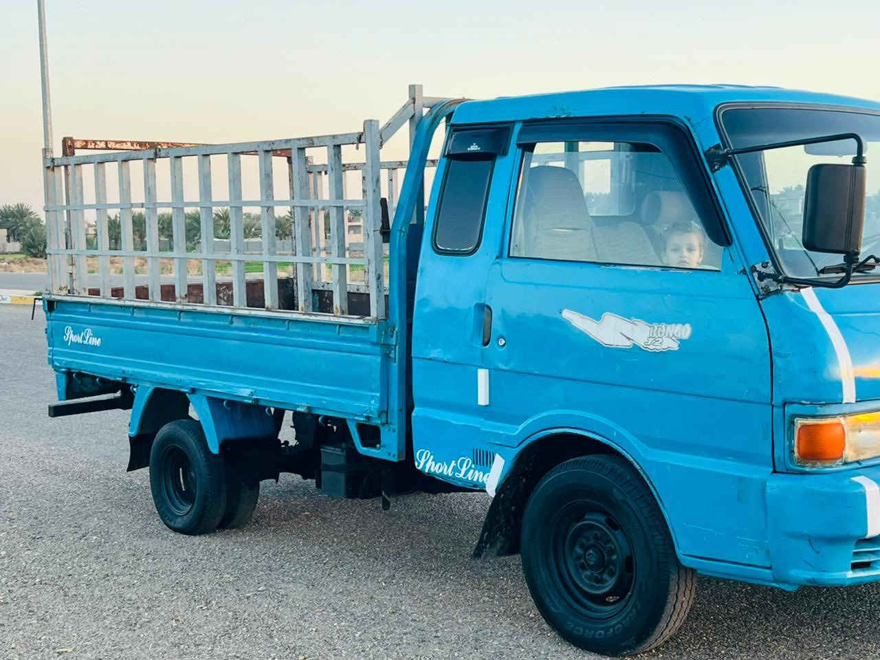 ع بركه لله كيا بنكو موديل ٩٦ رقم انبار سياره مكفوله كفاله عامه شاصي رقم شاصي إشعار مثبت كير محرك اكسل باور كله شرط سياره بلاديه بدون صبغ شرط التحويل سعر ٥٣ وبيها مجال 
مكان الأنبار رمادي 
الاتصال 
***********
