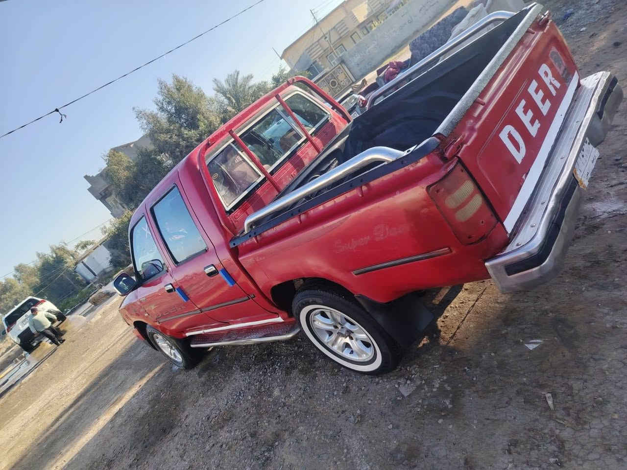 السلام عليكم
للبيع او المراوس 
دير 2011

رقم واسط
محرك كير
مكفولات
صدر امامي خلفي نضيف
بيهه قطع صبغ
جام اوتوماتيك
السعر ٥٥ وبيهه مجال
مكان سياره
ديالى كنعان
للاتصال ***********
***********
