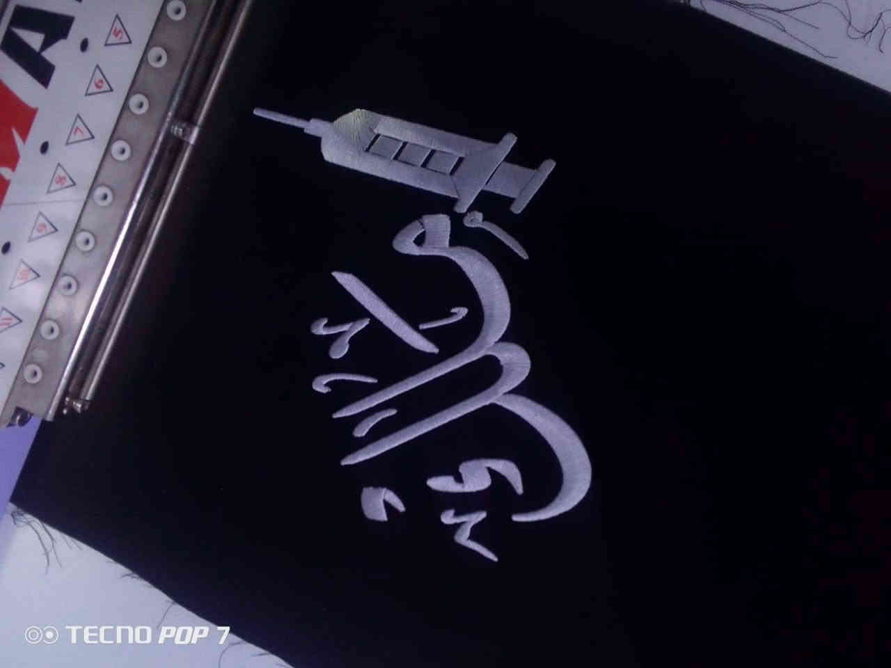 💥 السلام عليكم 👈 تطريز اي شيء يخص التخرج 💥 واي شيء تحبون تكتبون عليه اسم او مقاله او حرف كل شيء متوفر جمله او مفرد 💥باسعار كلش مناسبه🚗 توصيل موجود كافات محافظات العراق الحجز على هذا 👈الرقم*********** وشكرا
