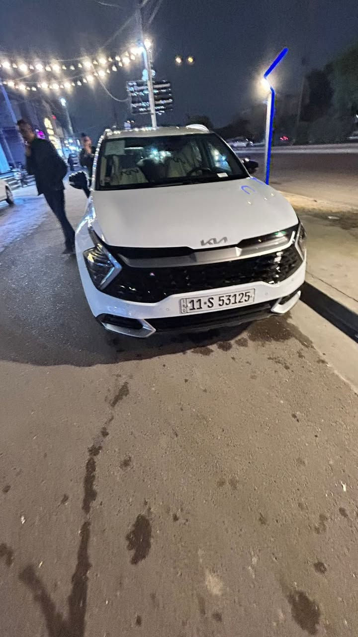 السلام عليكم
كيا سبورتج موديل 2023 خليجي 

محرك 2000دوش 

مكفولة كير ومحرك وصدر وتخم تاير والسيارة مكفولة بيها رصعتين بس

ماشية 48

مواصفاتهة 

حساسات امامية خلفية 

شاشة كبيرة 

ابل كار بلي 

اندرويد اوتو 

مثبت سرعة 

كامرة خلفية

مري شفط 

بصمة 

تشغيل عن بعد 

عدادات ليزرية 

رقمها بغداد بأسمي 

سعرها 215

مكاني بغداد حي الجهاد  

للتواصل والاستفسار
***********
