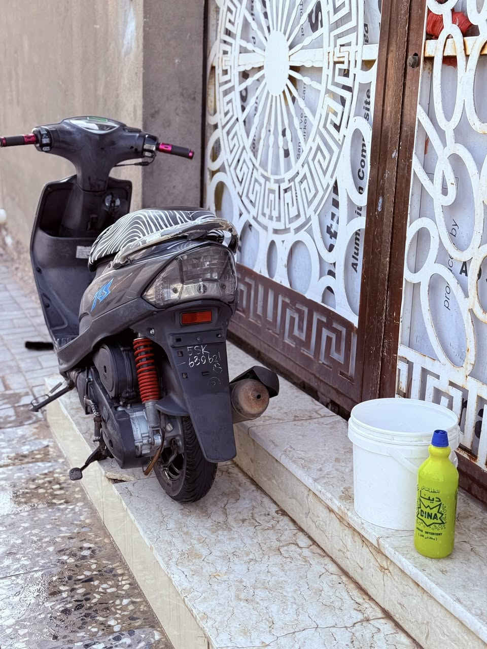 السلام عليكم ماكس عدي للبيع دراجه حاويه لونهه فيلي تخبل فقط يرادلهه ترتيب ب ضفيره دك 90 بلاد كفاله من كلشي مكاني سماوه مركز رقمي ***********
ب900 وبيهه مجال بصيط
