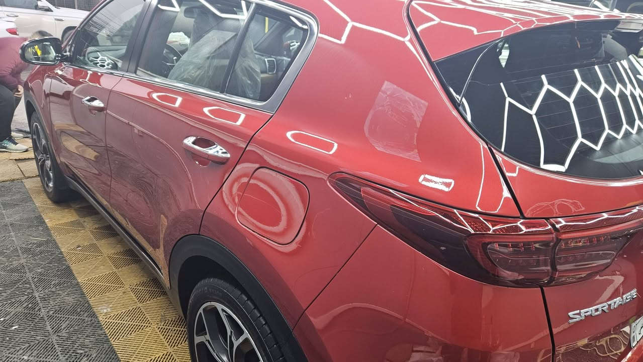 سبورتج 2020 جي تي لاين للبيع
السلام عليكم .. سبورتج 2020 للبيع
خليجي فووول مواصفات اعلى فئة (جي تي لاين)
ماشية ٤٧ الف حقيقي
رقم بغداد والتحويل مباشر
مكفولة من الصبغ والتبديل
بيها بارد كلش قليل بقبغ الجنطة وشويه بالباب الخلفي الايمن
السعر 21500$ وبيها مجال بسيط

عنوان بغداد حي القاهرة / رقم ***********
