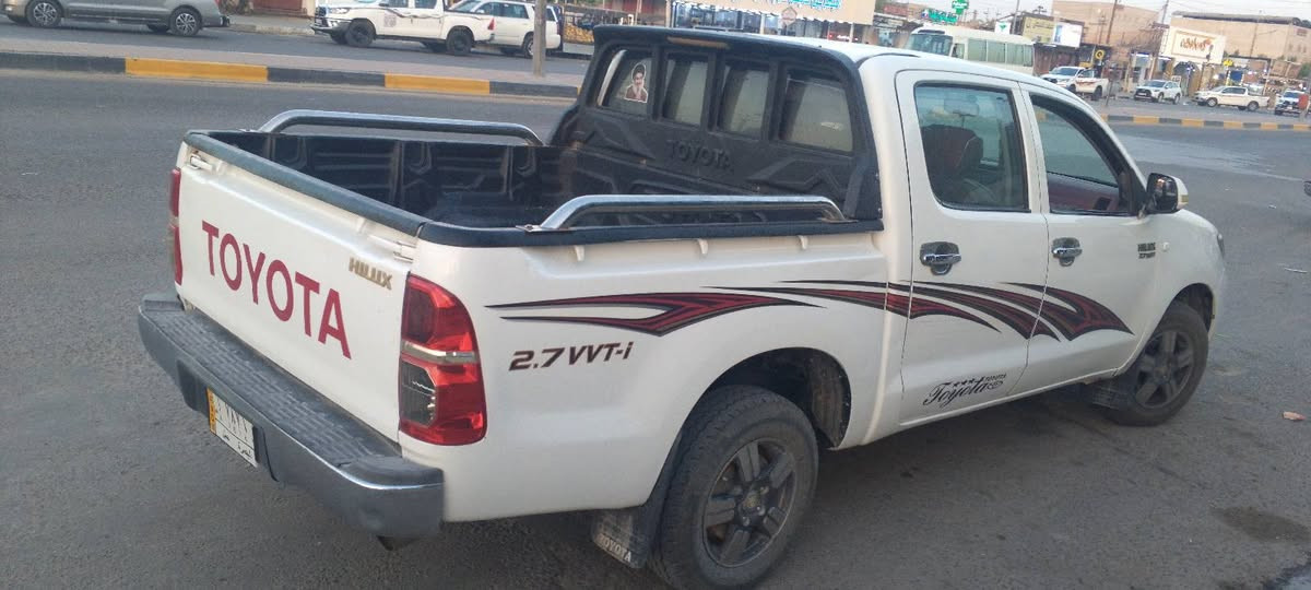 فلاونزه 11 قطري تماتيك مكفول عام سيارة نضيفه بل واقع احسن من تصوير سعر 170 بيها مجال وشراي يشلع 👀 ملاحضه تحويل مباشر مباشر. مراوس مديل اعله ***********
