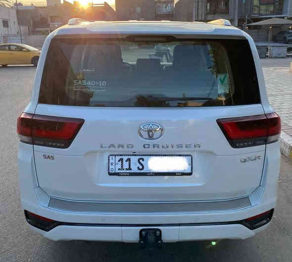 لاندكروز 2023 وكالة ساز ام الضمان 
6 سلندر مكينة 4000 ساز فول مواصفات 1/1
رقم بغداد الجديد وهزة جديدة ثاني يوم تحويل 
السيارة كل صيانتها ودهنها بالوكالة من الزيرو لحد الان واخر تبديل دهن وفلاتر وفحص عام قبل يومين
السيارة جديدة ومكفولة كفالة عامة حتى من الشخط والرصعة بوضع الشركة داخل وخارج
عدة كاملة وكتلوكات وبصمات ثنين وهيدفونات وارضيات شركة ودفتر الضمان
مكان السيارة بغداد شارع فلسطين 

تليفون *********** وبي واتساب
