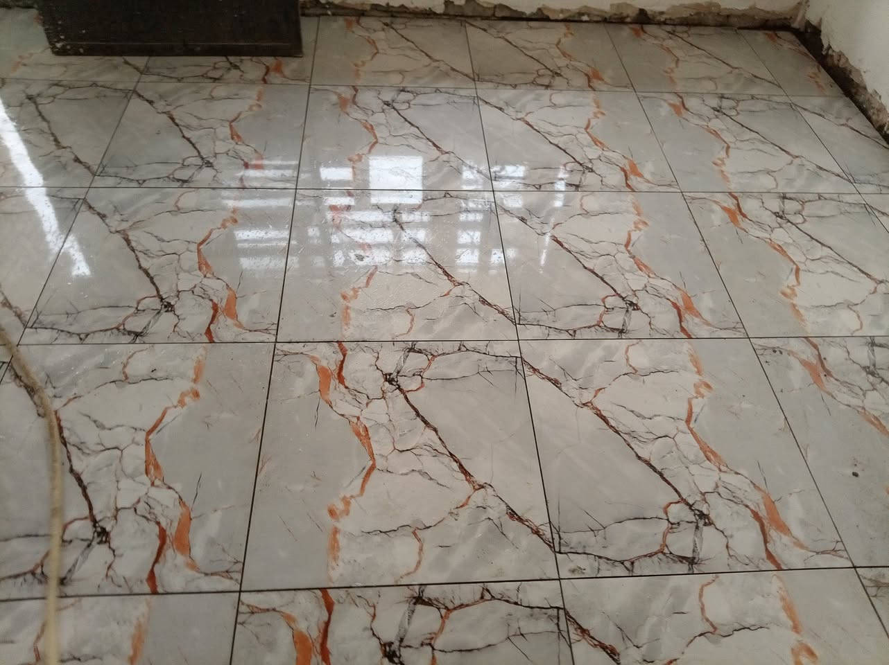 خلفه سيراميك ومرمر بورسلين جداري وراضيات ودرج رقم الهاتف التوصل وتساب ***********
